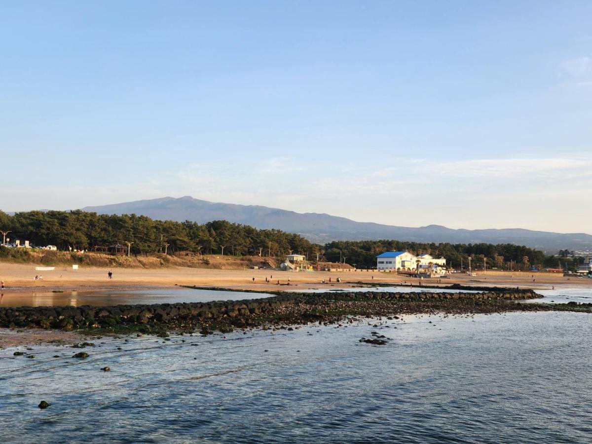 Jeju Ocean Family Hotel Exterior photo